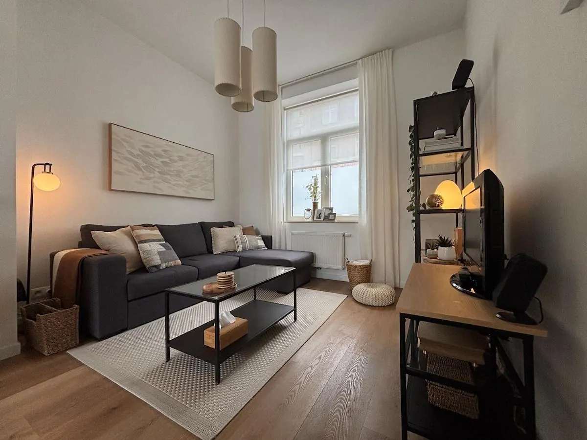Appartement Lumineux Avec Jardin Proche Du Centre Bruxelas Apartamento